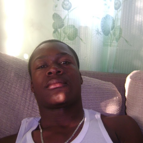 Jermaine Barnes Photo 7