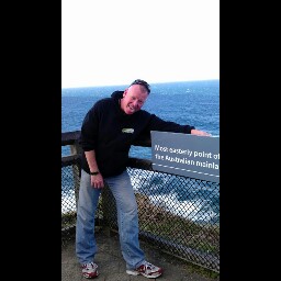 Mark Sessions Photo 11