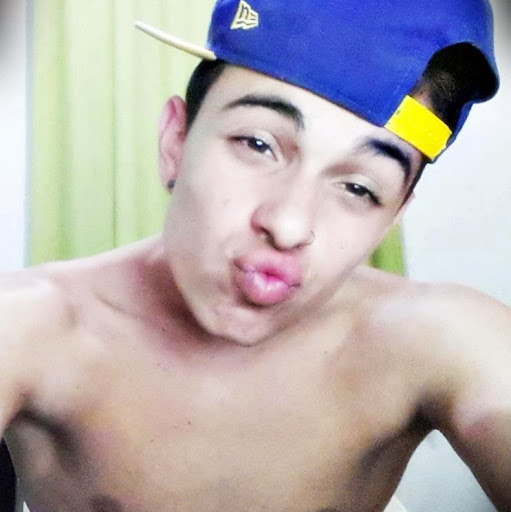 Gabriel Walker Photo 11