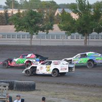 Joseph Goebel Photo 9