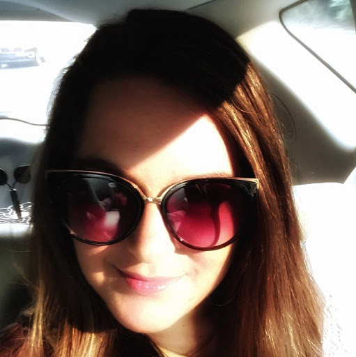 Cassandra Smith Photo 17
