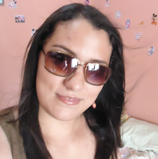 Anita Paredes Photo 18