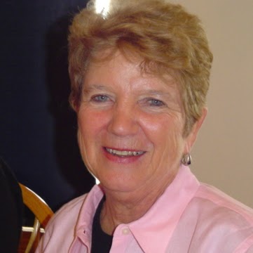 Sandy Decker Photo 5