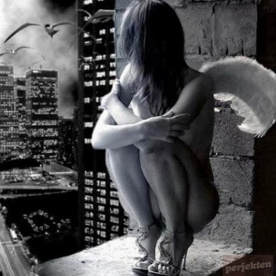 Rebecca Starr Photo 23