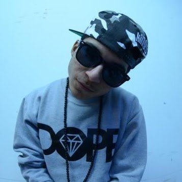 Edwin Pizarro Photo 23