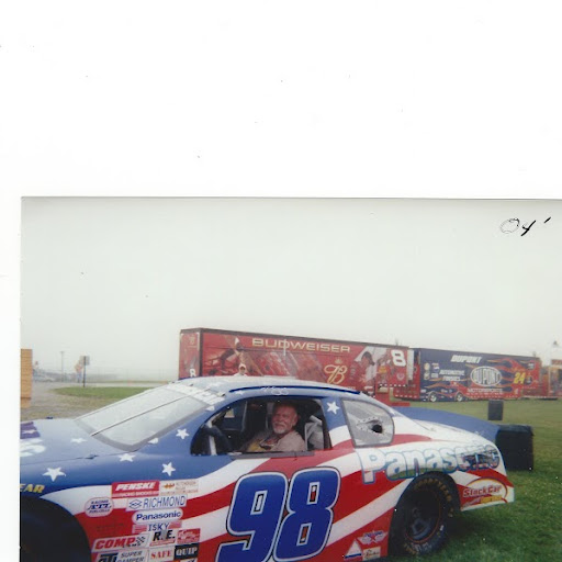 Philip Cooley Photo 16