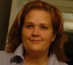 Staci Lewis Photo 30