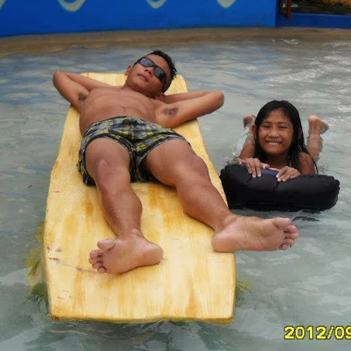 Lawrence Gonzales Photo 32
