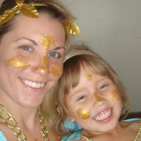 Nikki Spence Photo 14