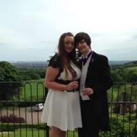 Lauren Whitmore Photo 6