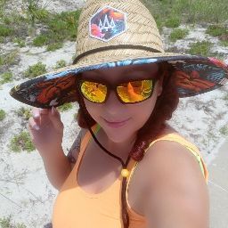 Laura Rosson Photo 3