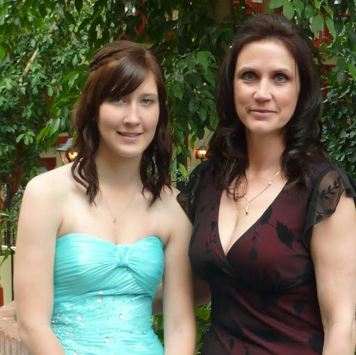 Suzanne Mead Photo 5