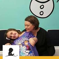 Erika Warren Photo 17