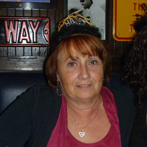 Sandra Maddock Photo 11