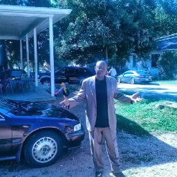 Victor Ellis Photo 4