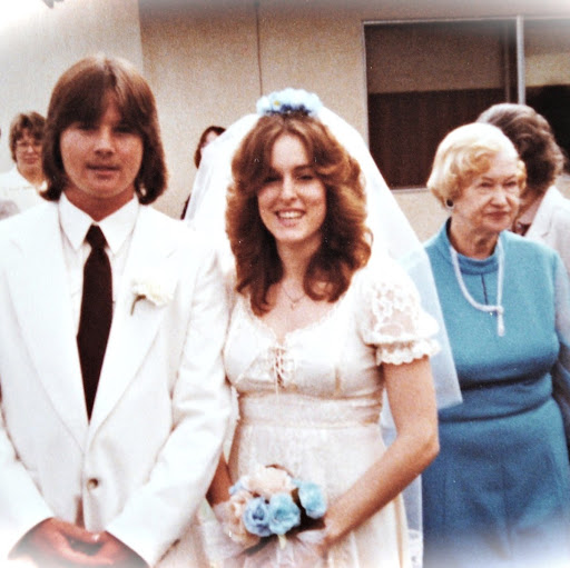 Mary Mackey Photo 17