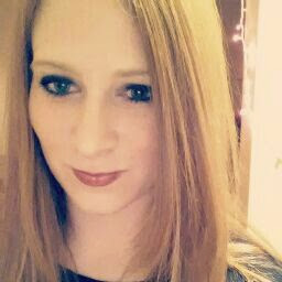 Suzie Downing Photo 1