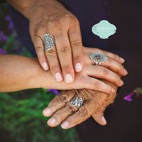 Ana Villalobos Photo 18