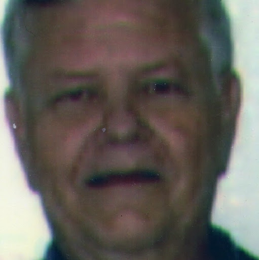 Dennis Vaughn Photo 36