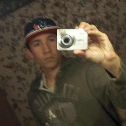 Cody Moore Photo 32