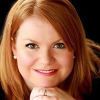 Jennifer Quinn Photo 23
