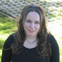 Christina White Photo 45