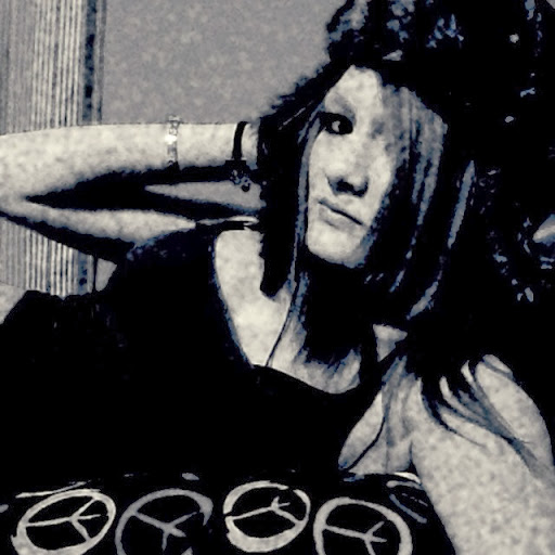 Julie Sizemore Photo 24