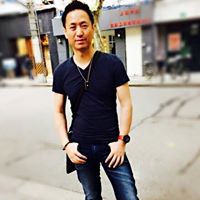 Raymond Zhang Photo 14