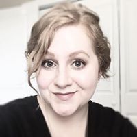 Kristin Bowles Photo 19