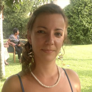 Patricia Melo Photo 37