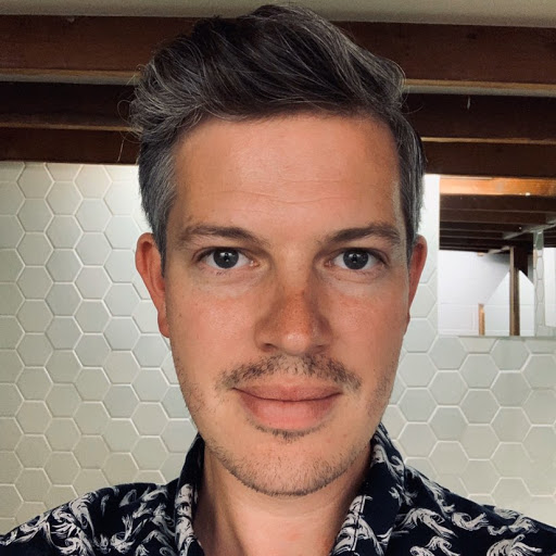 Devon Myers Photo 16