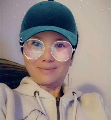 Debbie Wong Photo 15