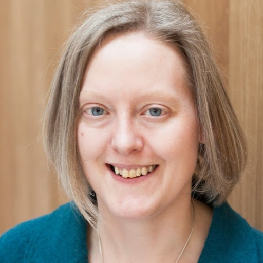 Emma Galloway Photo 24