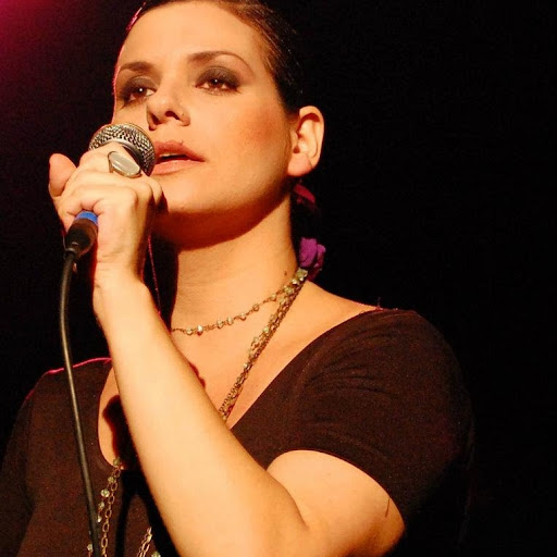 Paula Alexander Photo 24