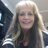 Deborah Holliday Photo 8