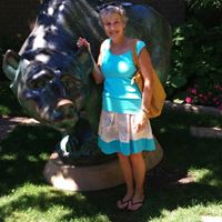 Cindy Andrews Photo 32