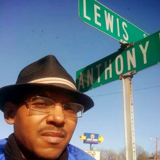 Anthony Lewis Photo 4