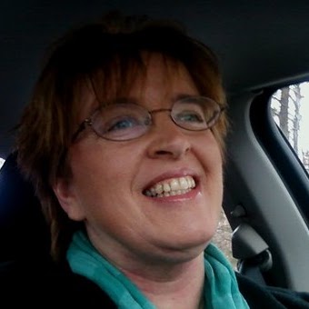 Laura Humphrey Photo 19