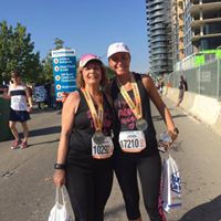 Laurie Armstrong Photo 34