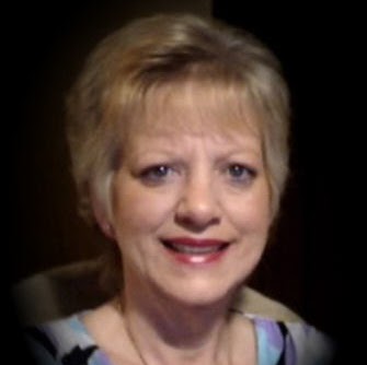 Darlene Hayes Photo 26