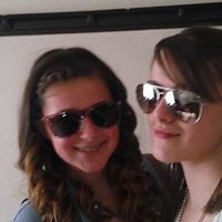 Samantha Layton Photo 8