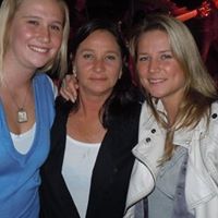 Cindy Thompson Photo 6