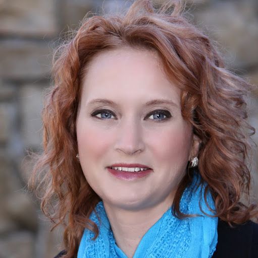 Julie Lockhart Photo 39