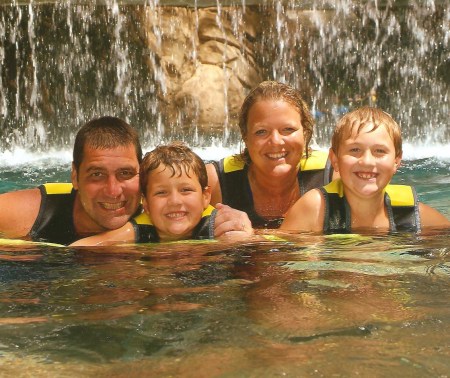 Melissa Cunningham Photo 18