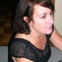 Julie Walsh Photo 13