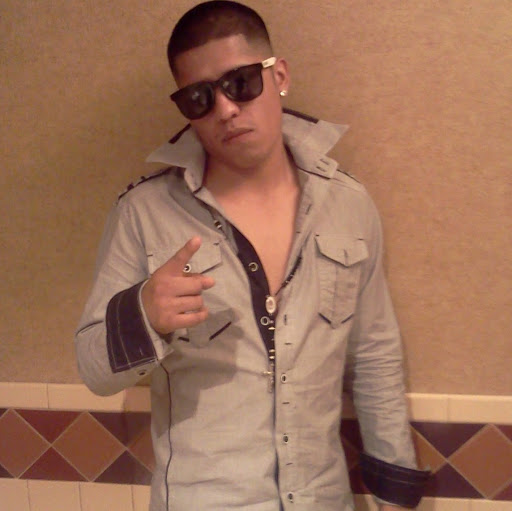 Ruben Morales Photo 30