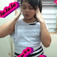 Julie Vazquez Photo 33