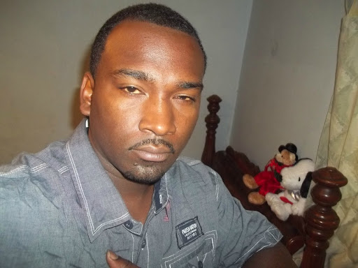 Andre Maxwell Photo 31