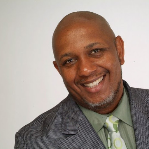James Chandler Photo 53