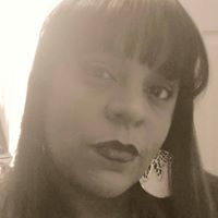 Michelle Caraballo Photo 13